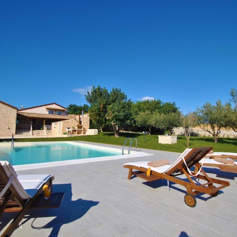 Casa Natia - IsulaTravel - Villa con Piscina Privata - 2