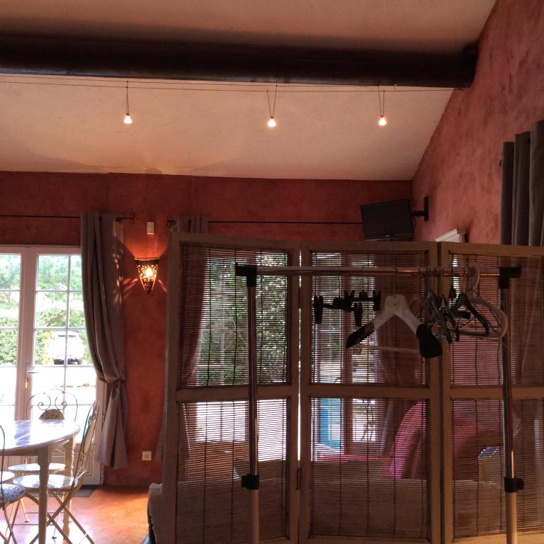 Gites Climatisés Piscine Chauffée La Balancelle - Cottage Calin - 30