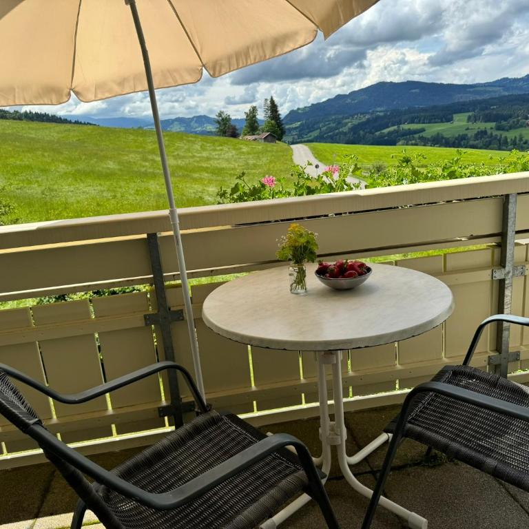 Ferienhof Sinz im Allgäu - Apartment mit 2 Schlafzimmern und Balkon - 2