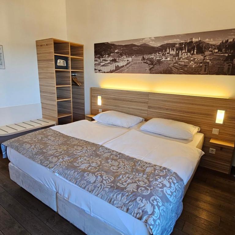 Altstadt Hotel Hofwirt Salzburg - Comfort Doppelzimmer mit Balkon - 6