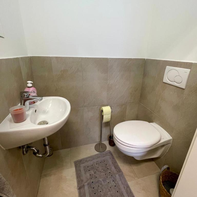 Modernes Cityapartment mit Murblick - Apartamento de 2 dormitorios - 9