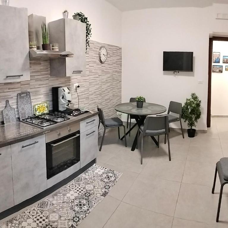 La casa di Aga - Two-Bedroom House - 4