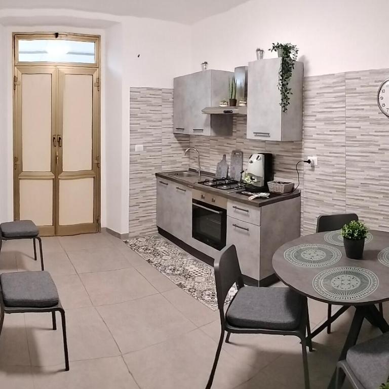 La casa di Aga - Two-Bedroom House - 3
