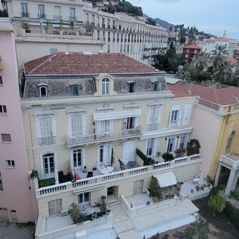 Appartement 2 pieces centre Menton jardin Bioves 4 nuits minimum - Appartement 1 Chambre - 24