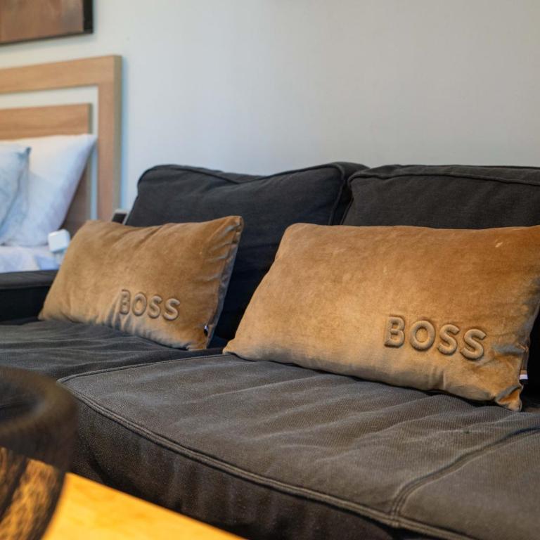 Cozy Studio in Marbella 5 Min Walk to the Beach - Deluxe King Studio - 12