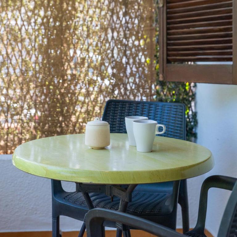 Cozy Studio in Marbella 5 Min Walk to the Beach - Deluxe King Studio - 39