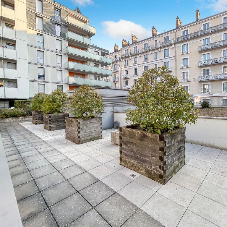 Studio Lumineux Avec Balcon - Studio - 19