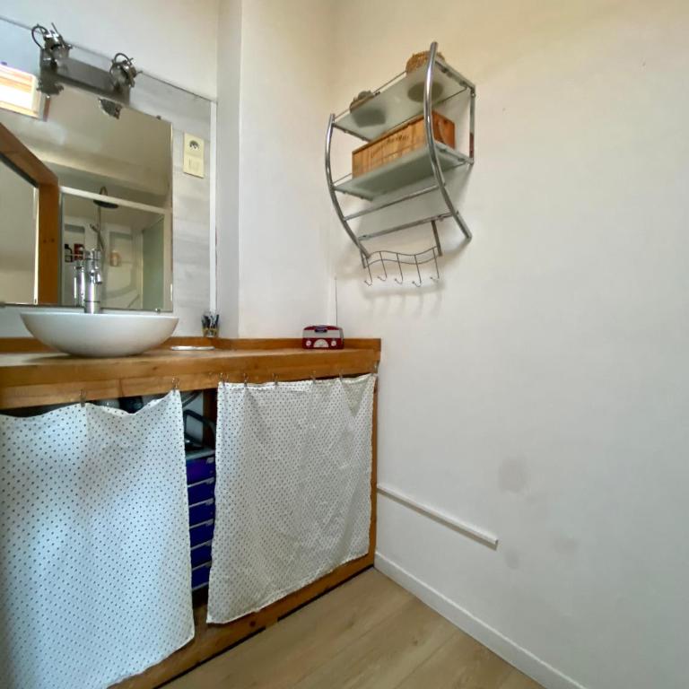 Art et Poésie, 200m des halles, cœur de ville - Apartment mit 1 Schlafzimmer - 8