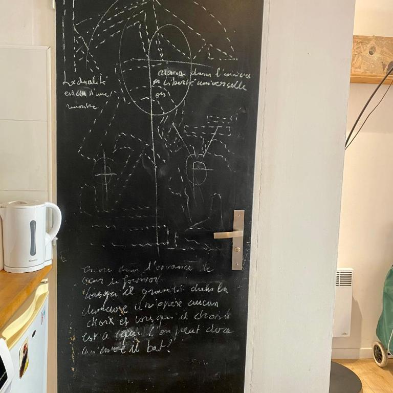 Art et Poésie, 200m des halles, cœur de ville - Apartment mit 1 Schlafzimmer - 12