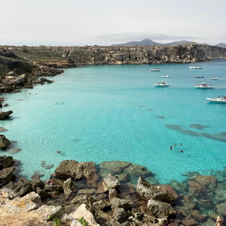 Al centro con panorama Favignana Isole Egadi - Appartamento con 2 Camere da Letto - 1