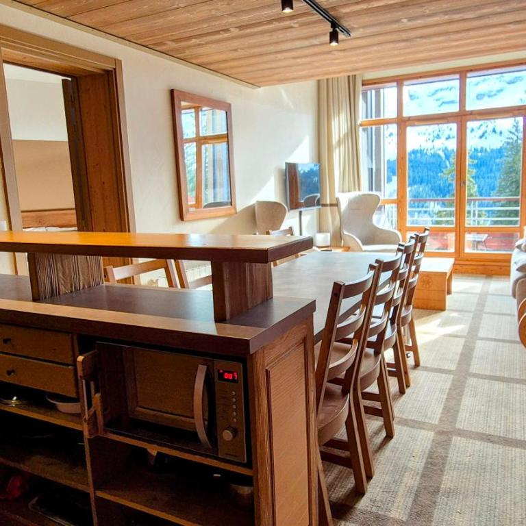 Appartement Premium à Flaine, altitude 1740 m, 8 à 10 personnes, au pied des pistes, piscine, jacuzzi, sauna, hammam et salle de sport - Appartement 3 Chambres - 2