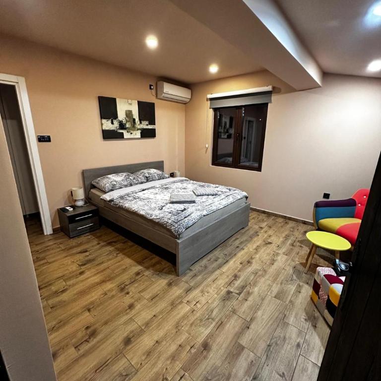 The Danube Edge - Dvokrevetna Soba sa Bračnim Krevetom - 11