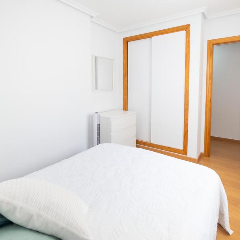 San Pascual ID171 - Two-Bedroom Apartment with Balcony - 13