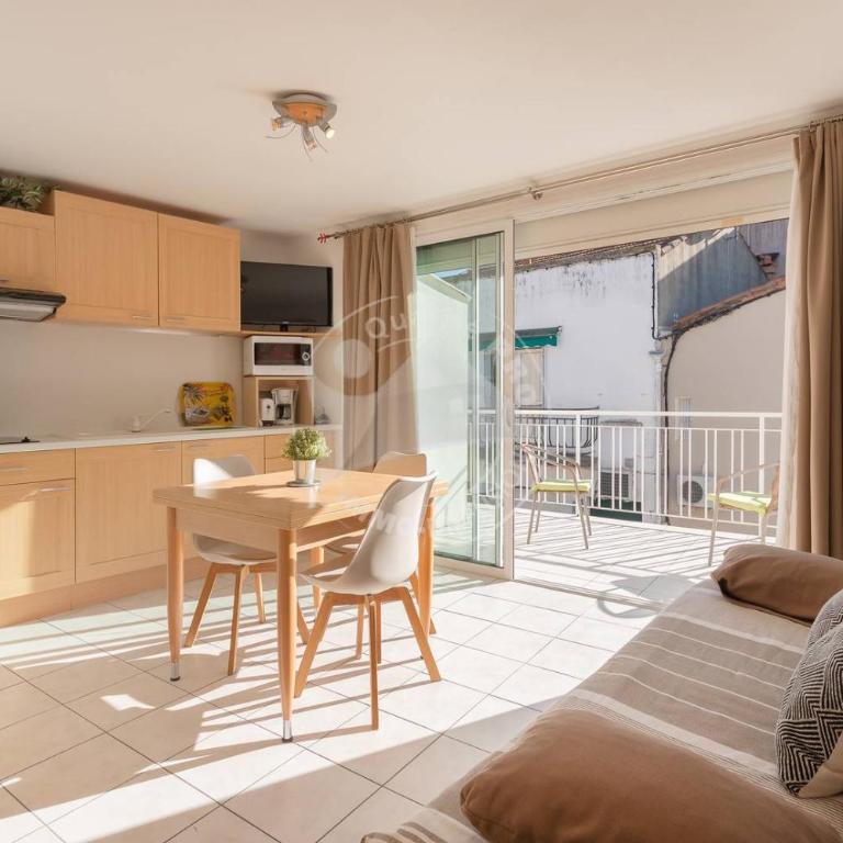 AS21487 - Charmant studio au cœur du centre ville à 2 pas de la plage - Appartement - 2