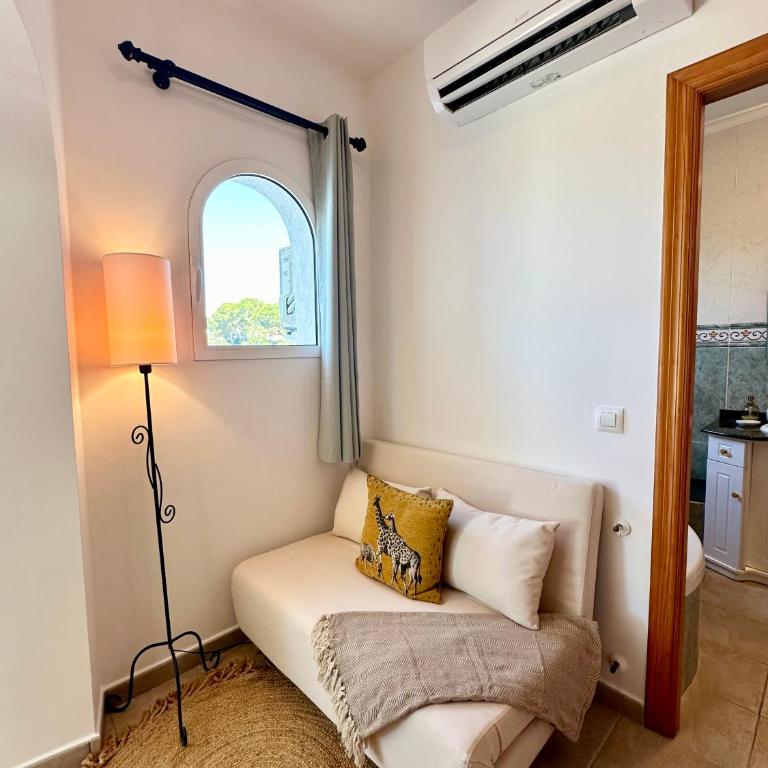 3 Bedroom villa, walking distance to Moraira - Villa de 3 dormitorios - 40