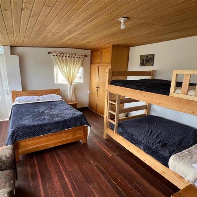 Güicani Hostel - Habitación Doble - 2 camas - 2