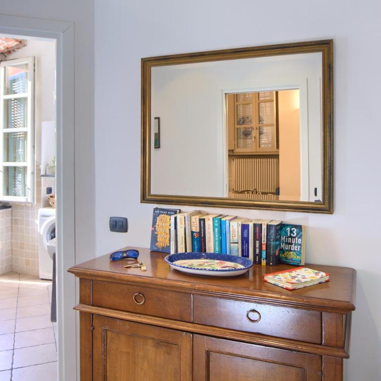 Ca' du Keccu - Appartamento con 1 Camera da Letto con Balcone e Vista Città - 11