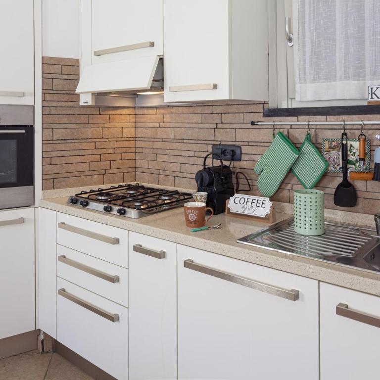 Ca' du Keccu - Appartamento con 1 Camera da Letto con Balcone e Vista Città - 6