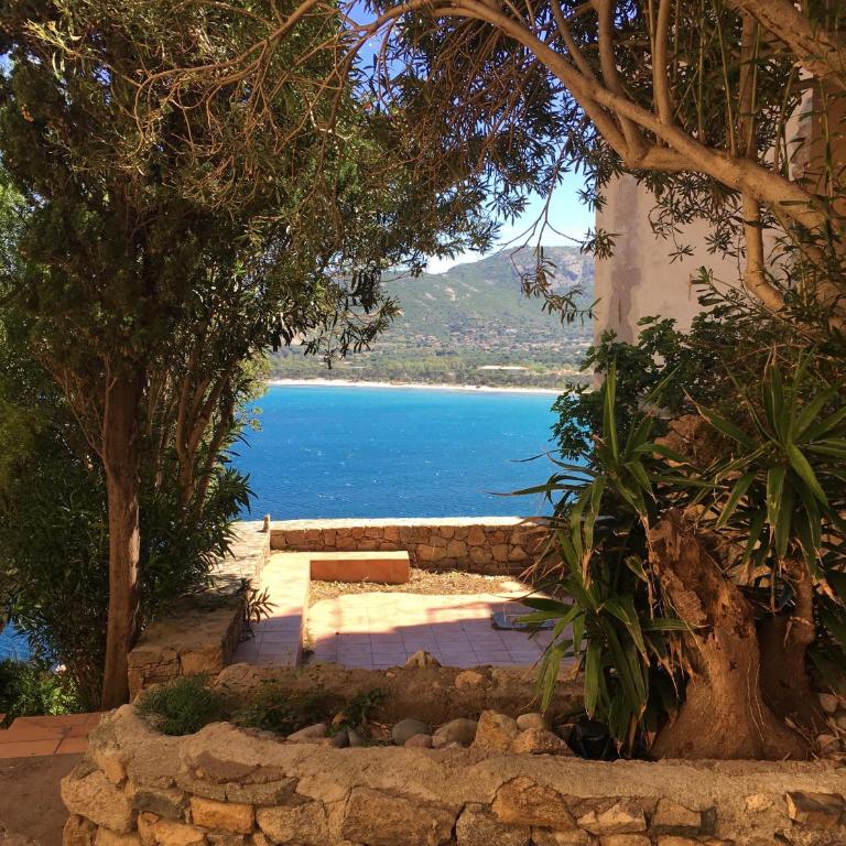 Corse, Calvi T3 lumineux avec piscine, entre mer et montagne - Appartement 2 Chambres - 26
