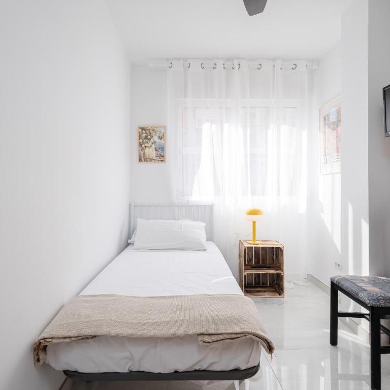 Mar de la Abadía Rooms Shared Apartment - Habitación Individual con baño compartido - 3