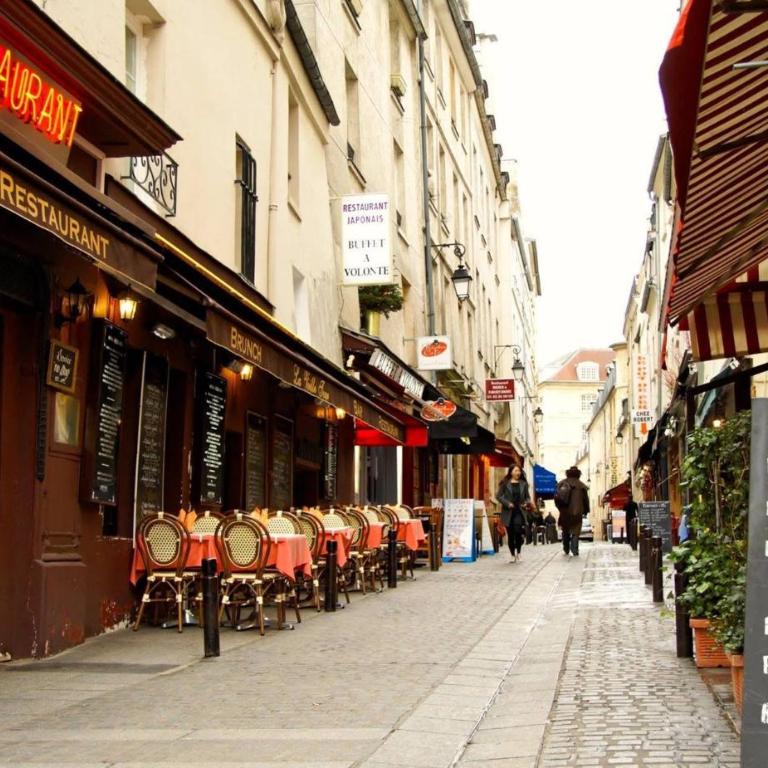 Loft atypique avec terrasse, calme et cosy - Appartement 1 Chambre - 47