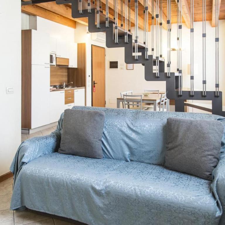 Residenza Carracci - Appartamentino su 2 Livelli - 2