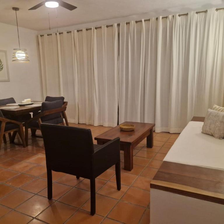 Céntrico y a pasos de la playa - Apartamento de 2 dormitorios - 9