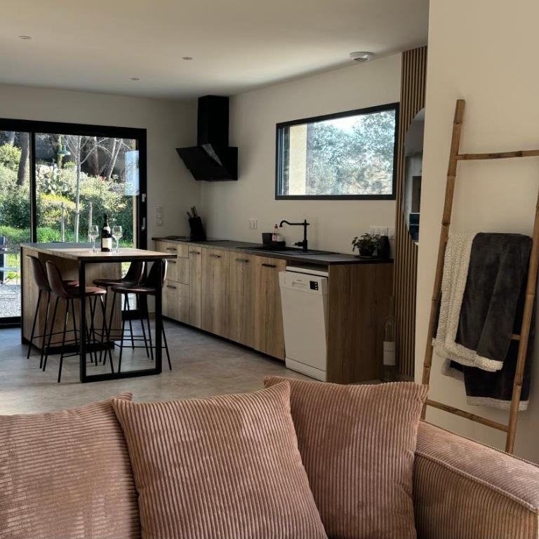 Maison neuve climatisée, à 2 pas du centre de Bédoin, La Villa Thélo - Villa 2 Chambres - 8