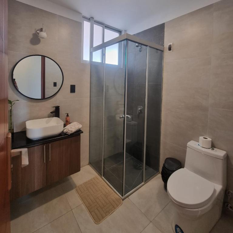 Departamento Céntrico y amplio - Apartamento de 2 dormitorios - 2