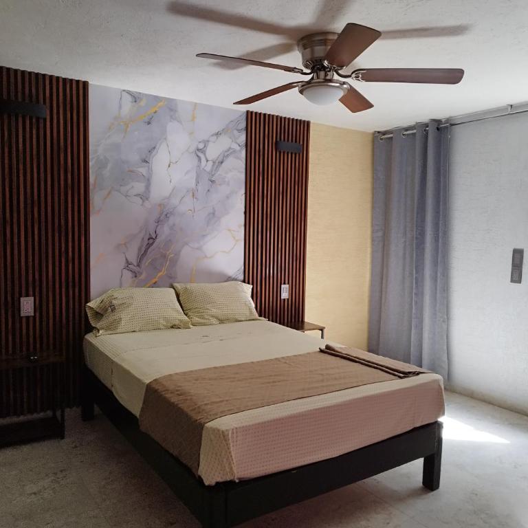 HOTEL SOL - Queen Room - 2