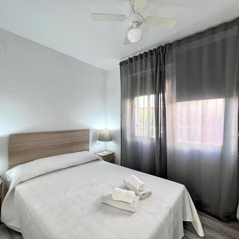 Kansas City 721 - Three-Bedroom Apartment - 10