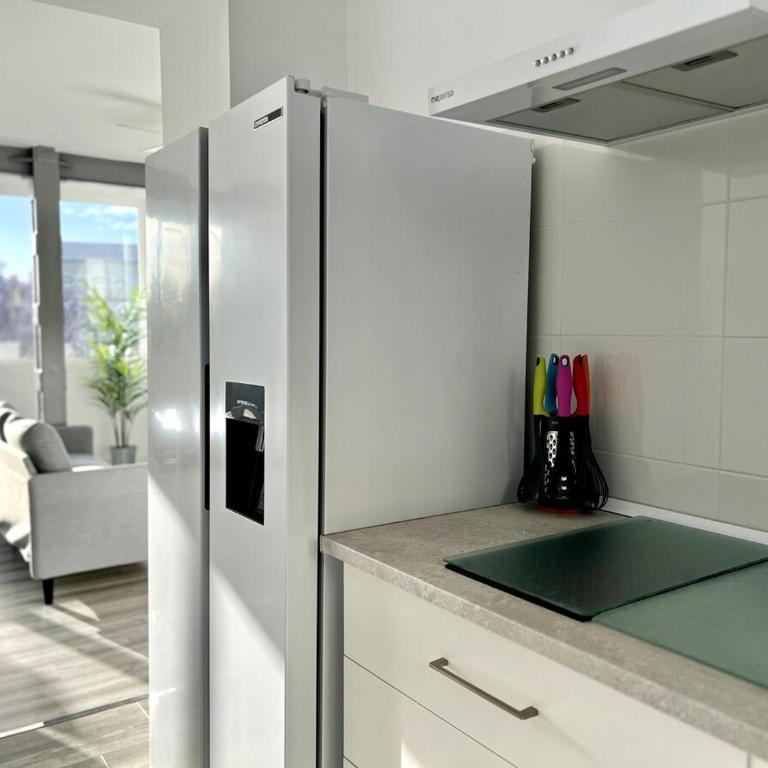 Kansas City 721 - Three-Bedroom Apartment - 16