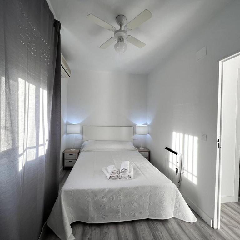 Kansas City 721 - Three-Bedroom Apartment - 18