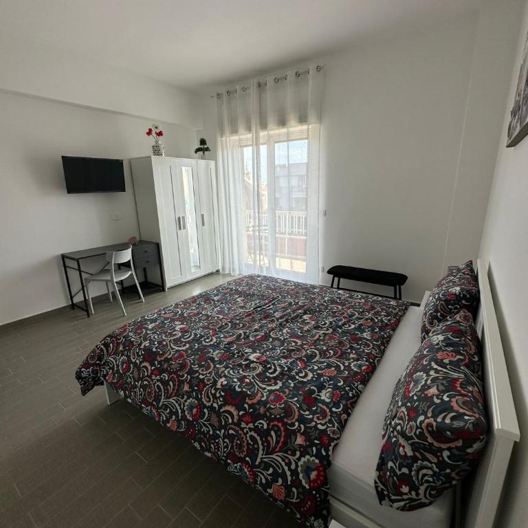 BH Brando House - Double Room with Balcony - 7