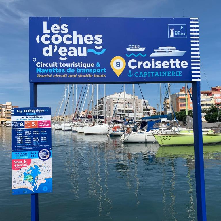 T3 CLIMATISE 40m2 Piscine Parking PRIVE 2 Chambres Secteur falaises 50 m de la plage Proche centre-port 4 Personnes - Double Room - 17