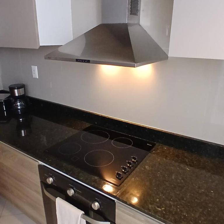 Amplio departamento en Asunción - Three-Bedroom Apartment - 51