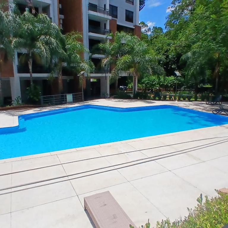 Amplio departamento en Asunción - Three-Bedroom Apartment - 47