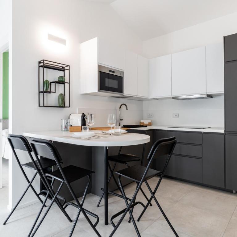 Cà del Lago Suites - Appartamento con 1 Camera da Letto e Balcone - 6