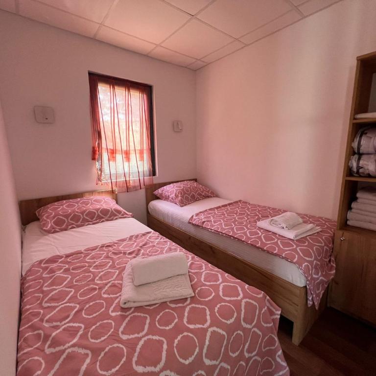 Ema - Two-Bedroom House - 10