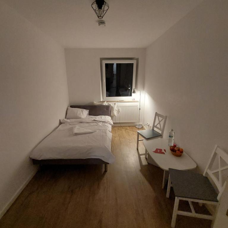 Nürnberg Hostel 24 - Family Room - 8