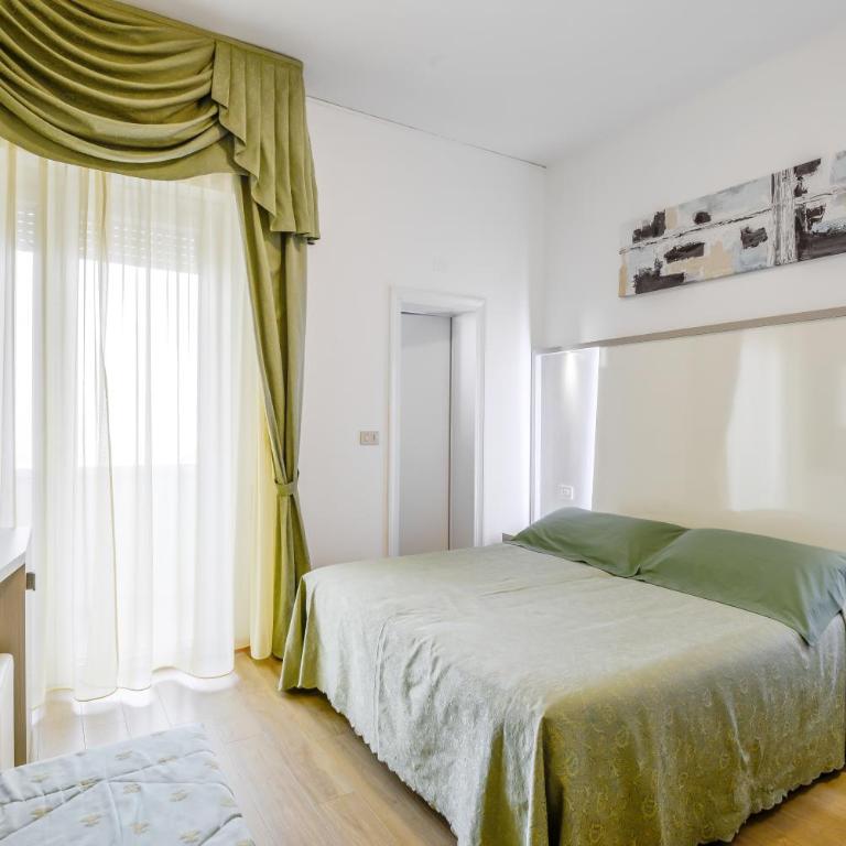 Hotel Corinna - Camera Matrimoniale/Doppia con Letti Singoli con Vista Mare - 10