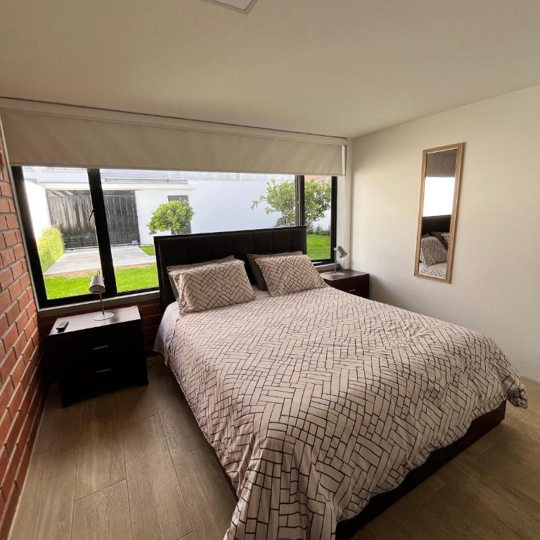 Departamento con Jardin y Parqueadero Ubicacion TOP - Apartamento - 8