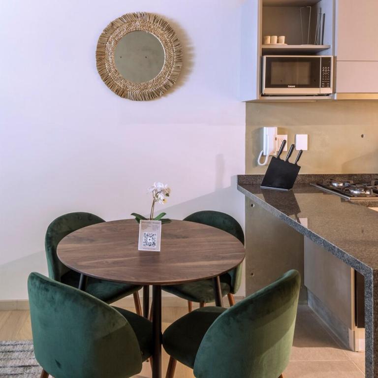 Junto a embajada de USA! - Two-Bedroom Apartment - 11