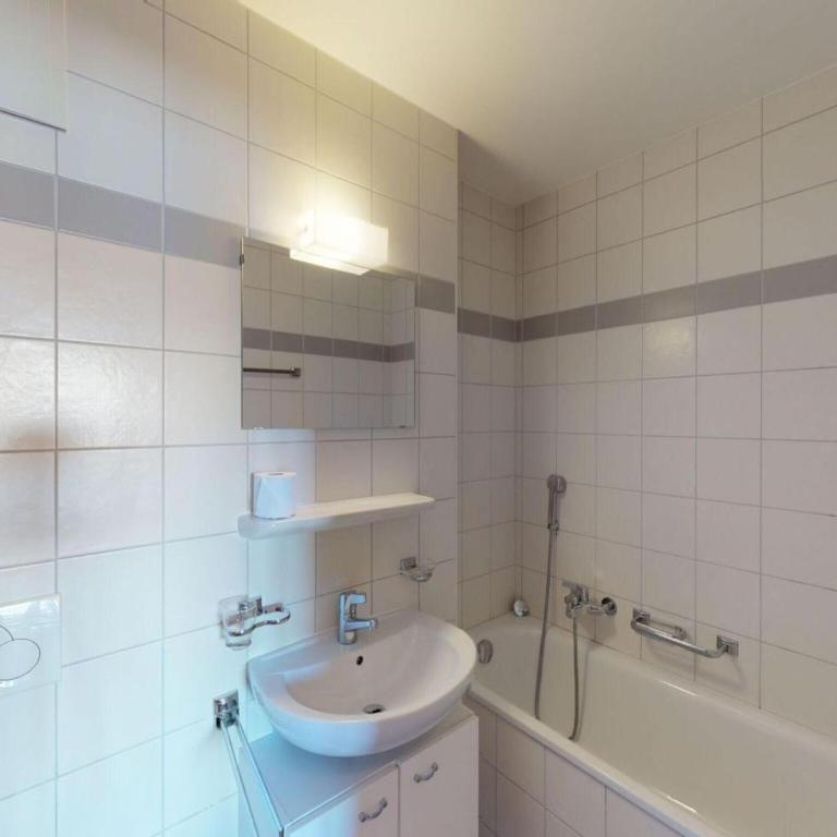 Apartment near centre of the village - Apartamento de 2 dormitorios - 17