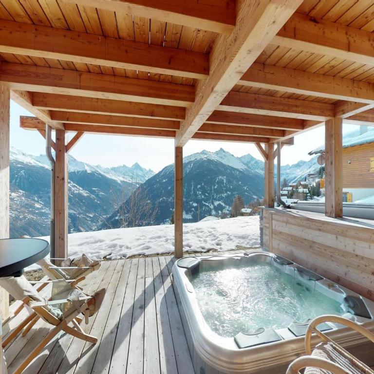 Lush chalet in Heremence with sauna - Superior Chalet - 30