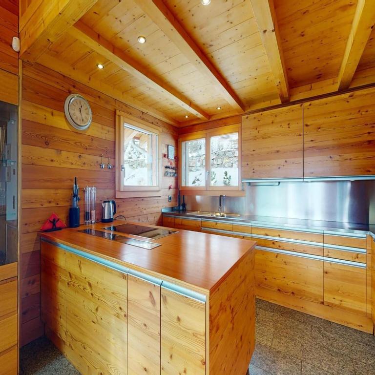 Lush chalet in Heremence with sauna - Superior Chalet - 3