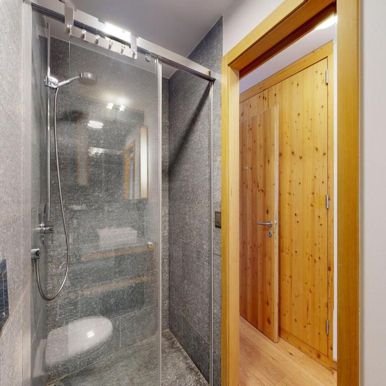 Lush chalet in Heremence with sauna - Superior Chalet - 21