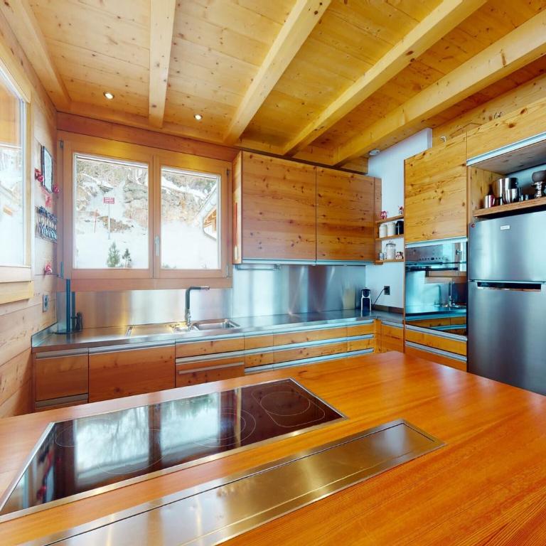 Lush chalet in Heremence with sauna - Superior Chalet - 13