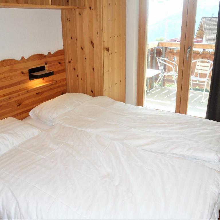 Charming apartment with balcony - One-Bedroom Apartment - 18