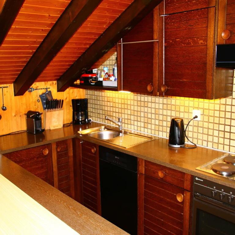 Family apartment with terrace - Apartamento con 4 dormitorios - 22